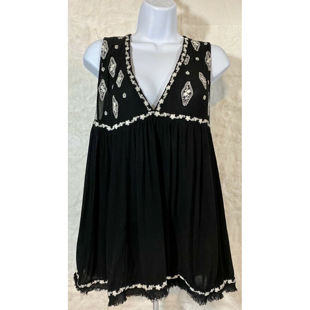 Free People Womens XS Sleeveless Top embroidery